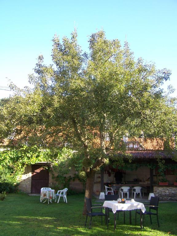 Posada De Muno Munorrodero Exterior photo